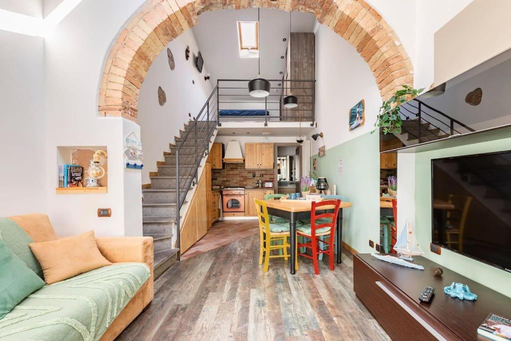 Casa “Oasi Del Mare” Leilighet Livorno Eksteriør bilde